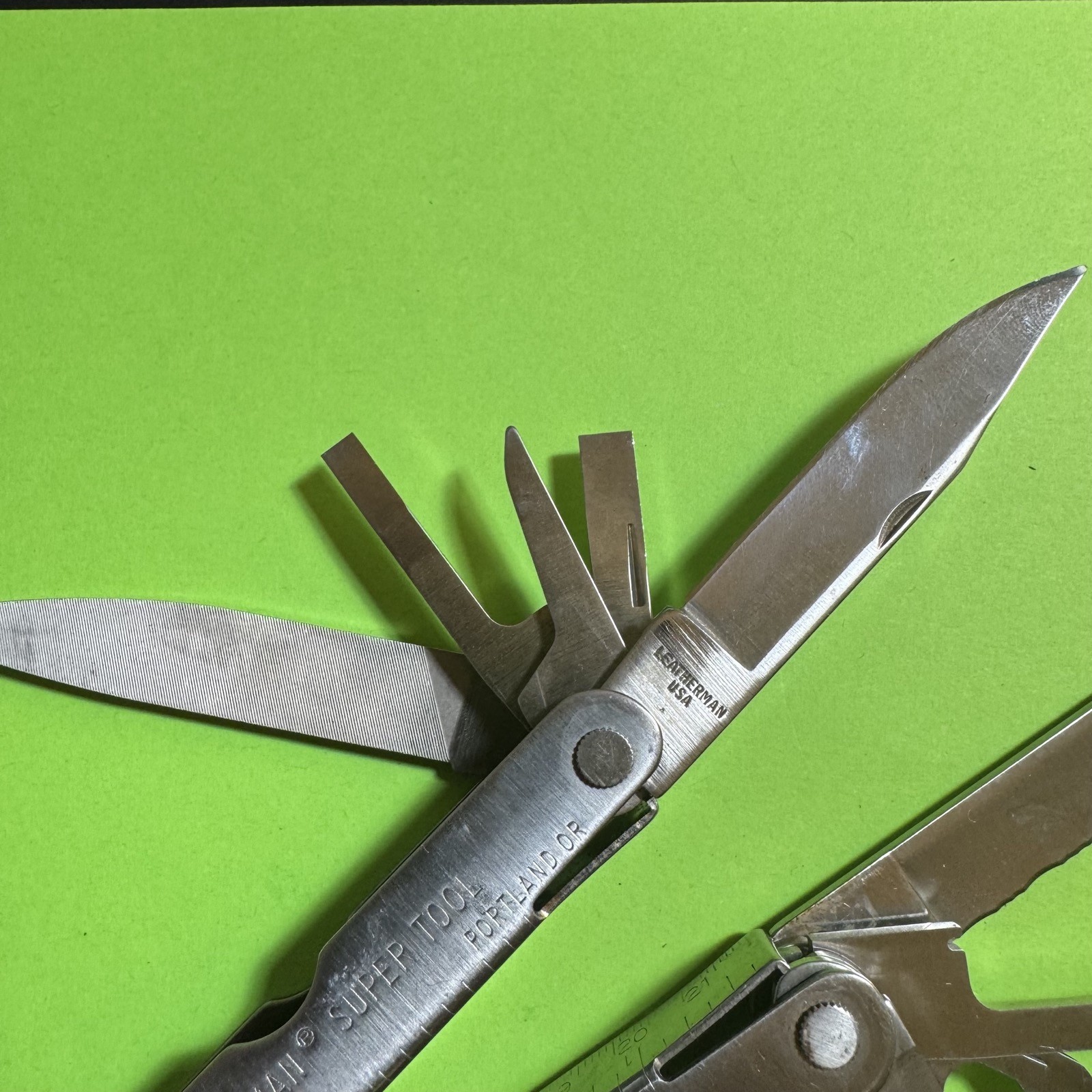 Leatherman Super Tool Plier Multi Tool Pocket Knife Stainless EDC #773