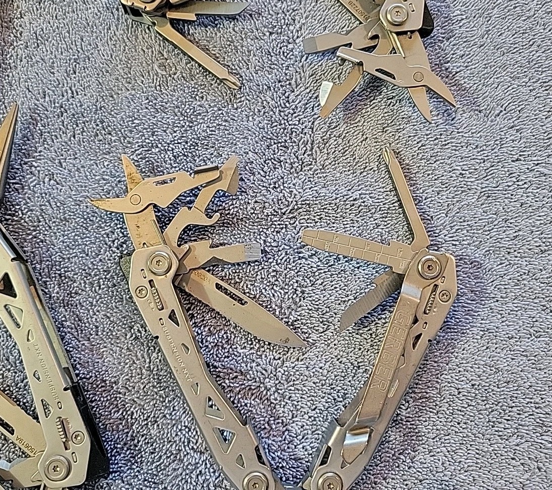 Gerber Suspension NXT Multi Tools – LOT OF 12 – Pliers, Scissors, Knife, File