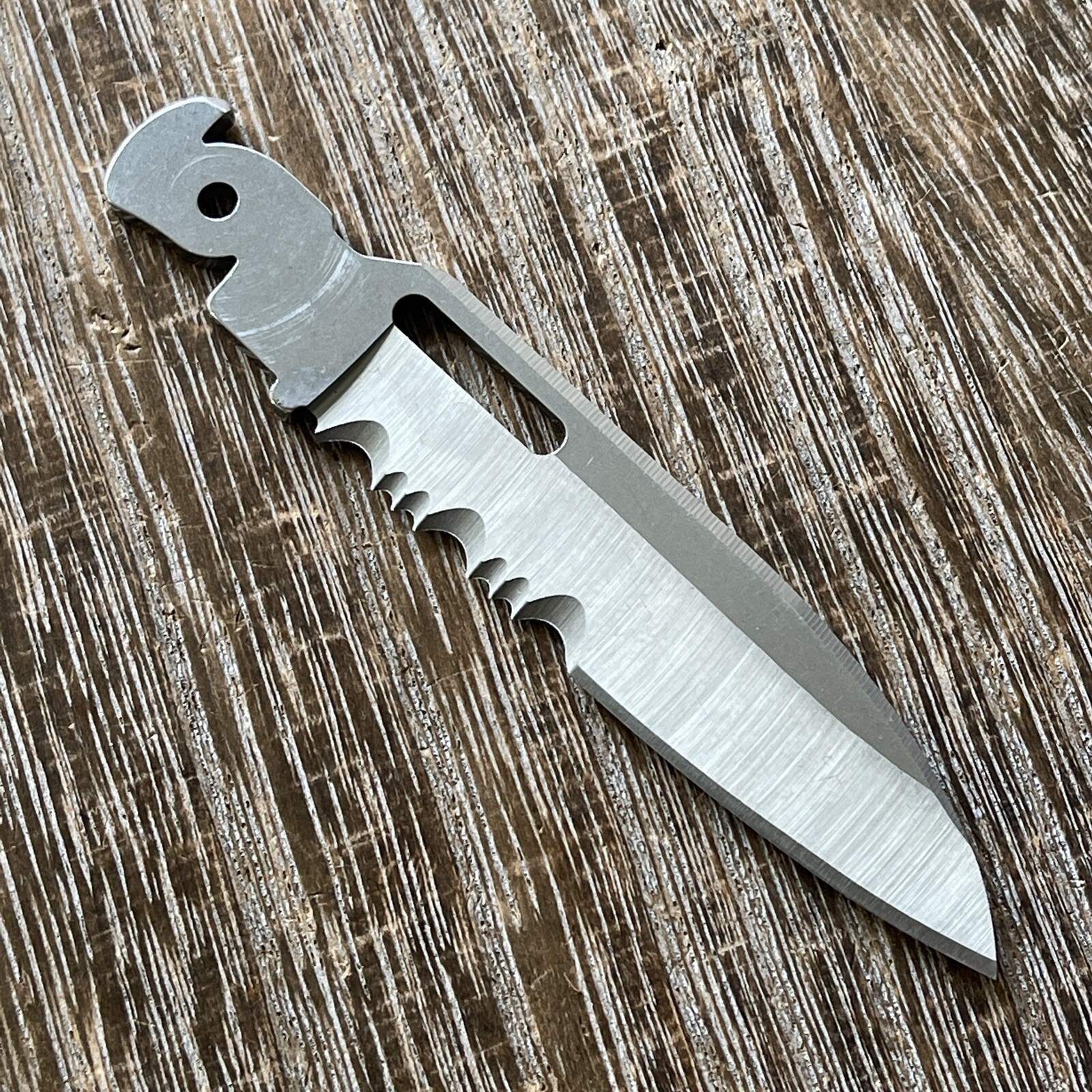 Leatherman Parts Replacement: Leatherman FREE P4, Leatherman Free P2 Knife Blade