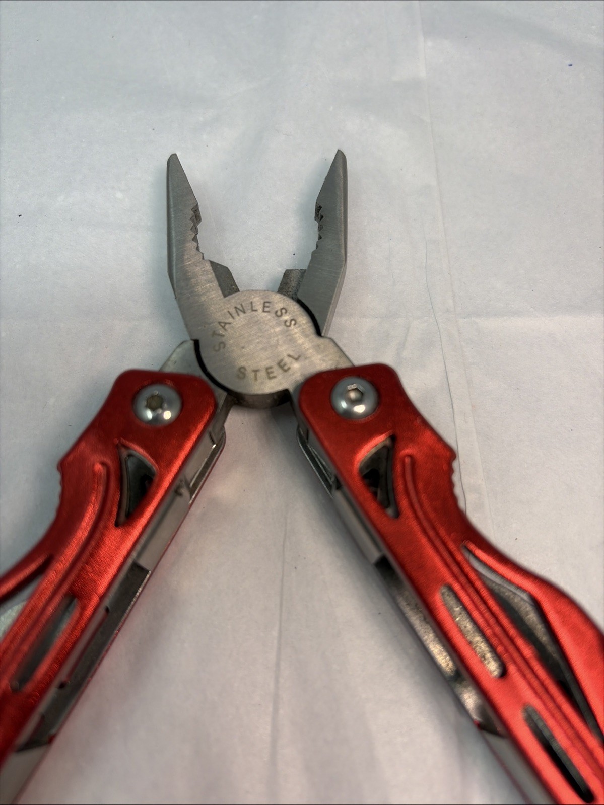 Snap-On Tools Red Multi-Tool Folding Pocket Knife w/ Pliers – Compact Tool