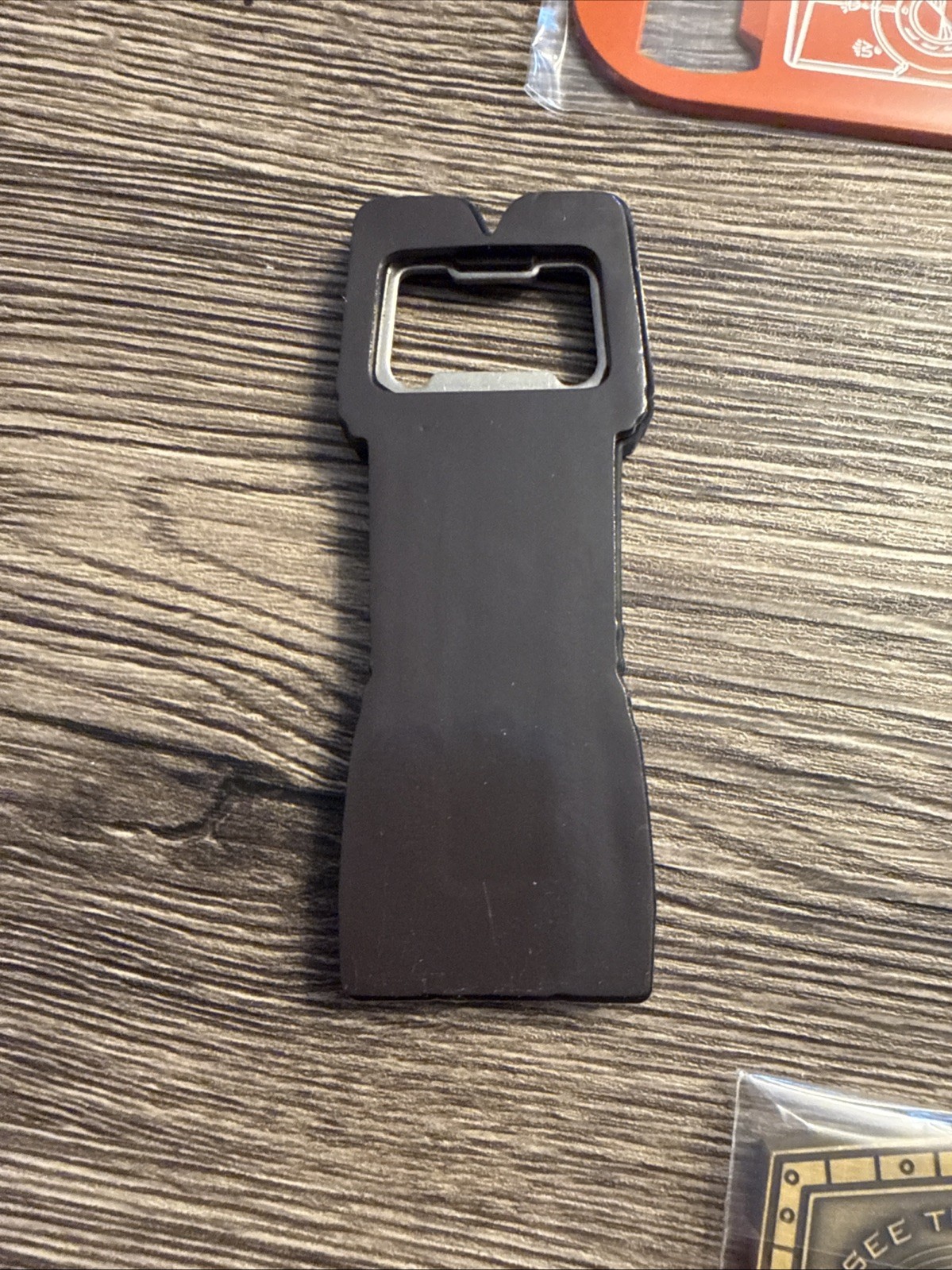 Olight Bottle Opener Multitool Keychain Magnet Otacle J1M Lantern Arkpro
