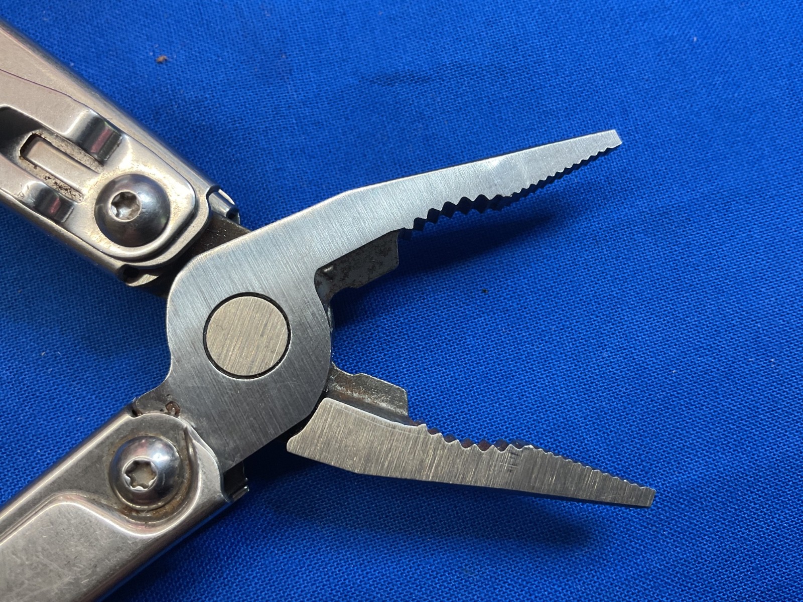Leatherman Rev Multi-Tool Knife Plier 2023 Date Code