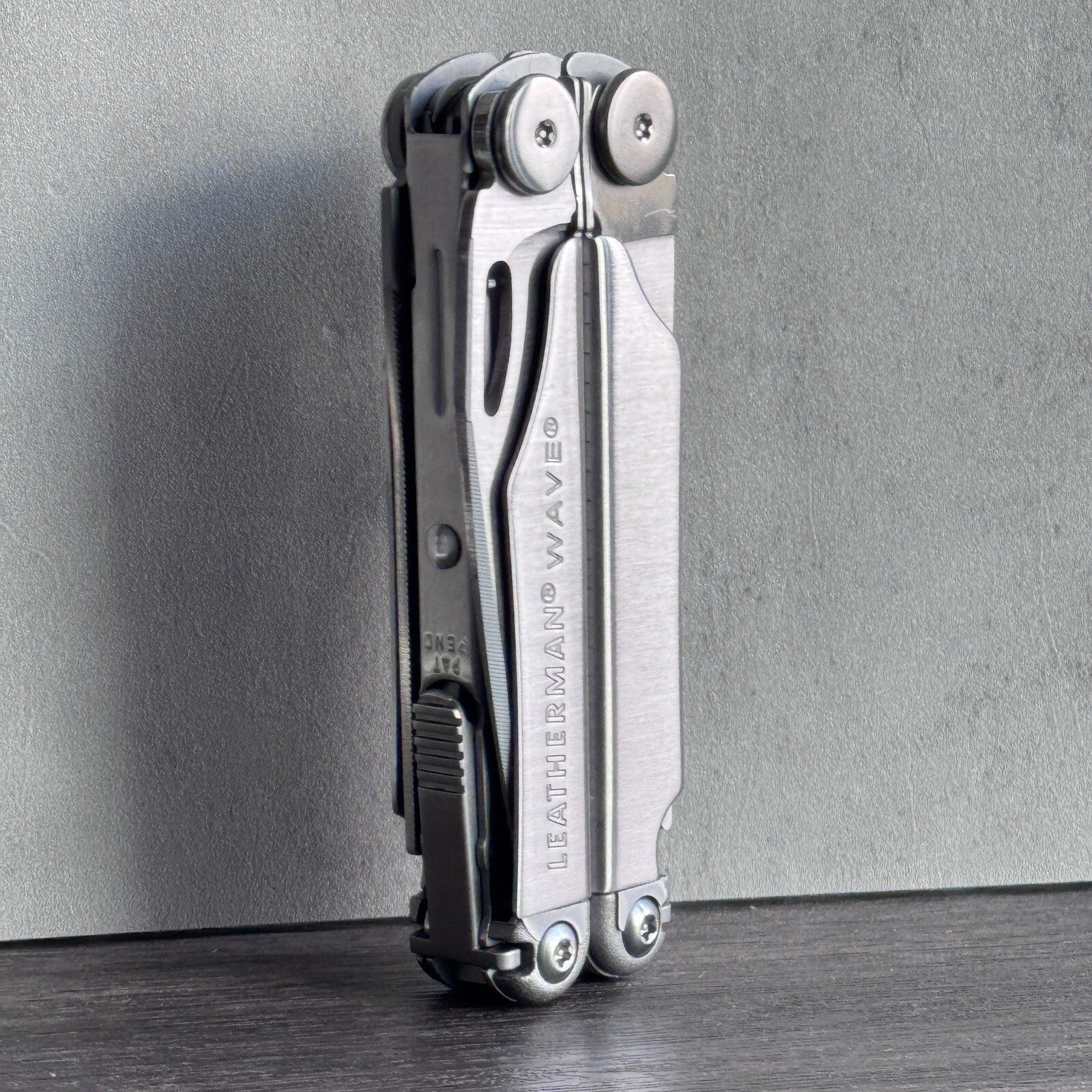 Leatherman New Wave/2nd generation Wave multitool year 2004 PAT PEND