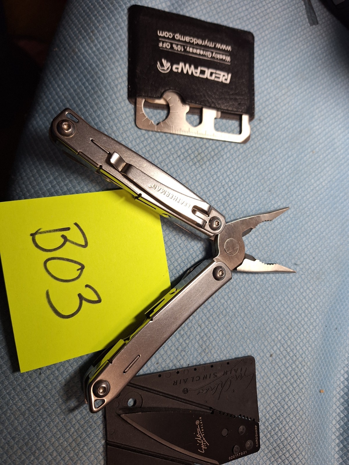 1 Leatherman WINGMAN Multi Tool Fishing Hunting Camping LOT B03