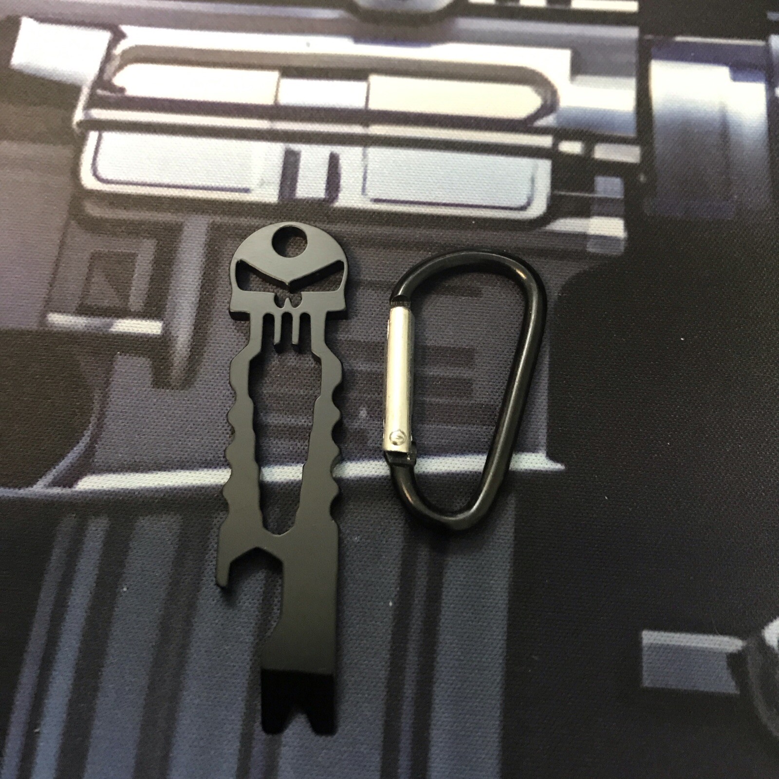 (BLACK) EDC Skull Multi Tool Tactical Pry Bar Opener Wrench Screwdriver – NEW