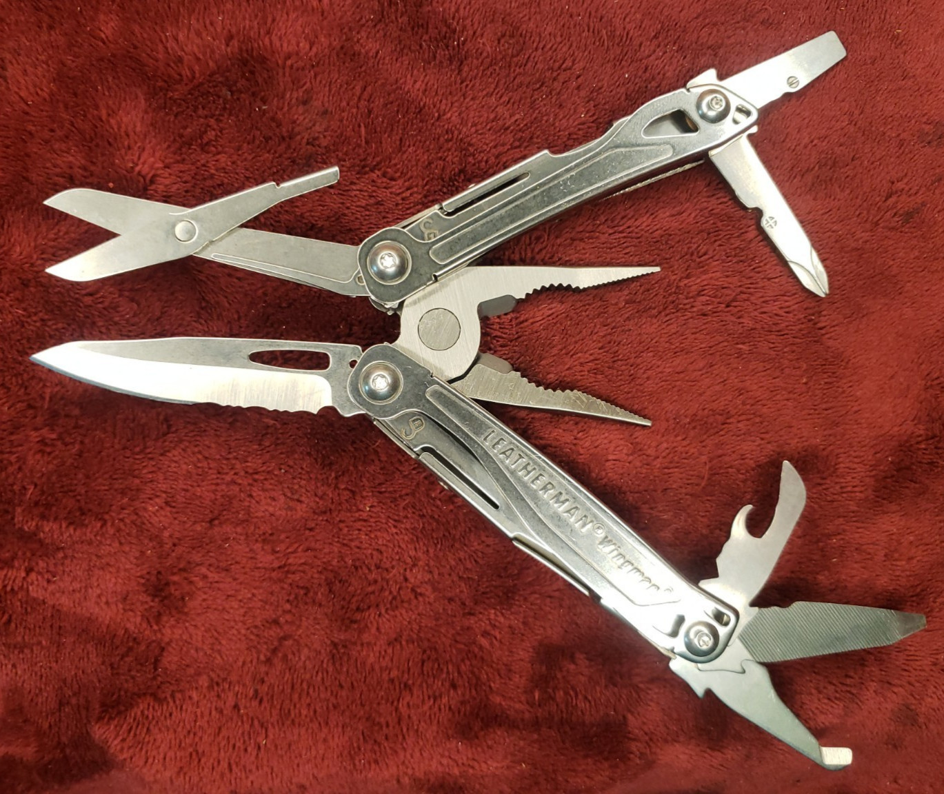 Leatherman Wingman Multi Tool 1223 Date Code