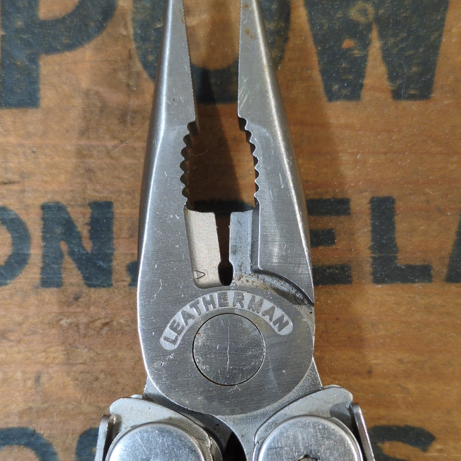 Leatherman USA Wave 2nd Generation Multi-Tool