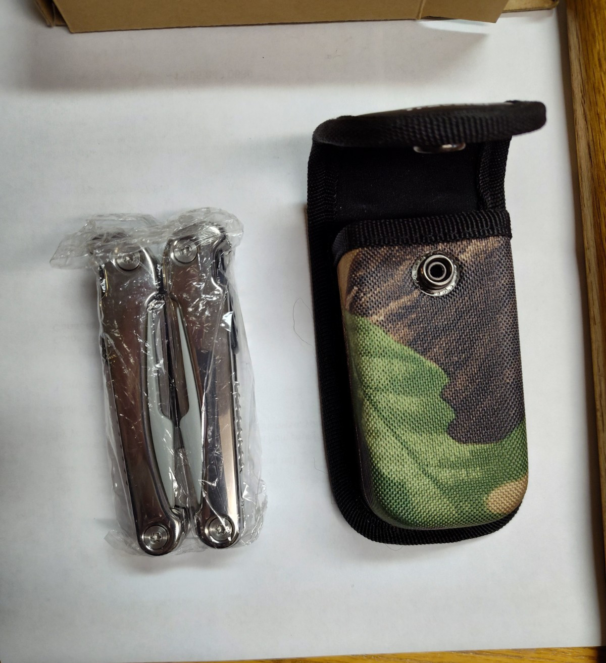 TRAVELER OUTDOOR MULTI PURPOSE TOOL IN CAMO BELT HOLSTER NEW IN BOX