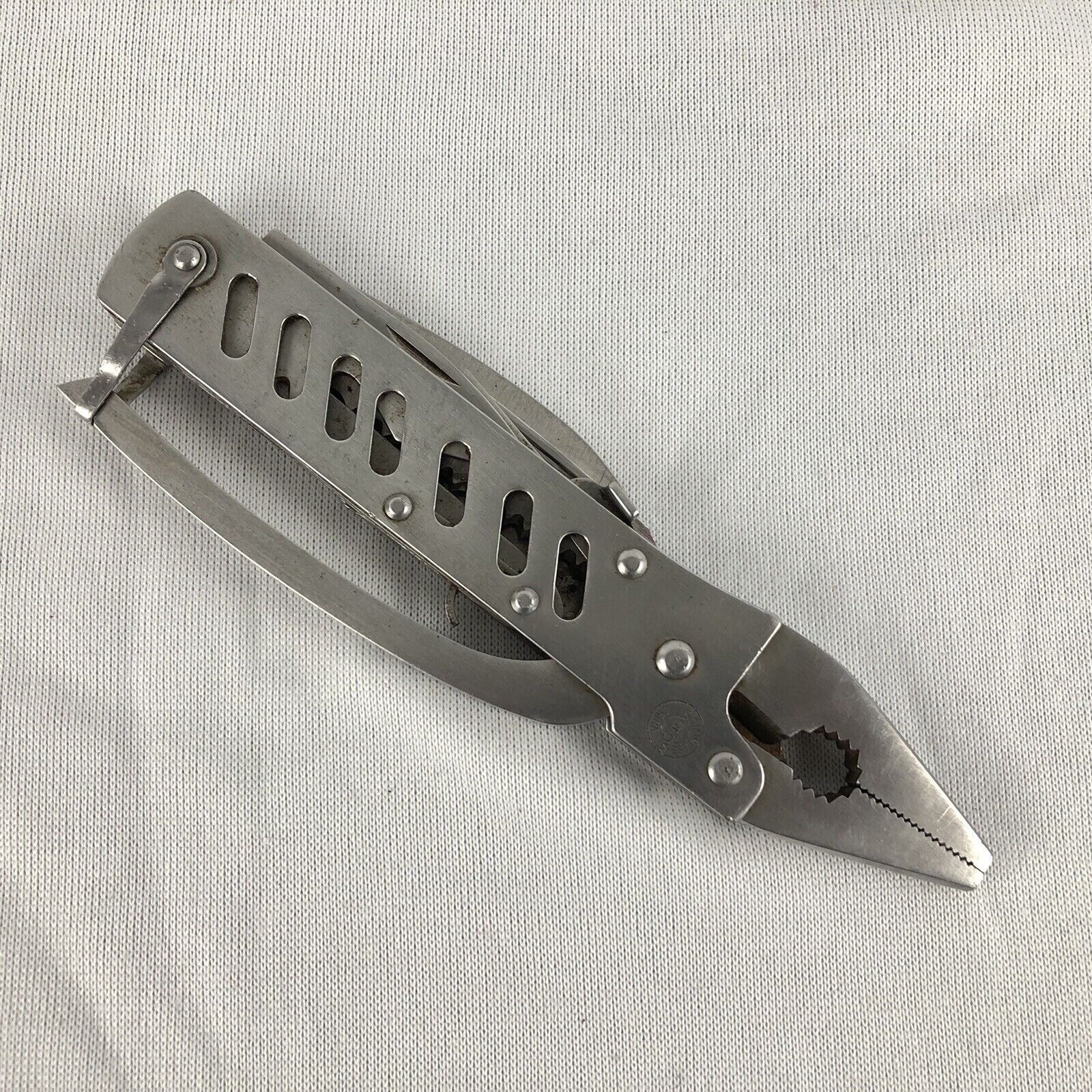 BARLOW Stainless Steel Multi-Tool Pocket Knife Portable Folding Tool + Case