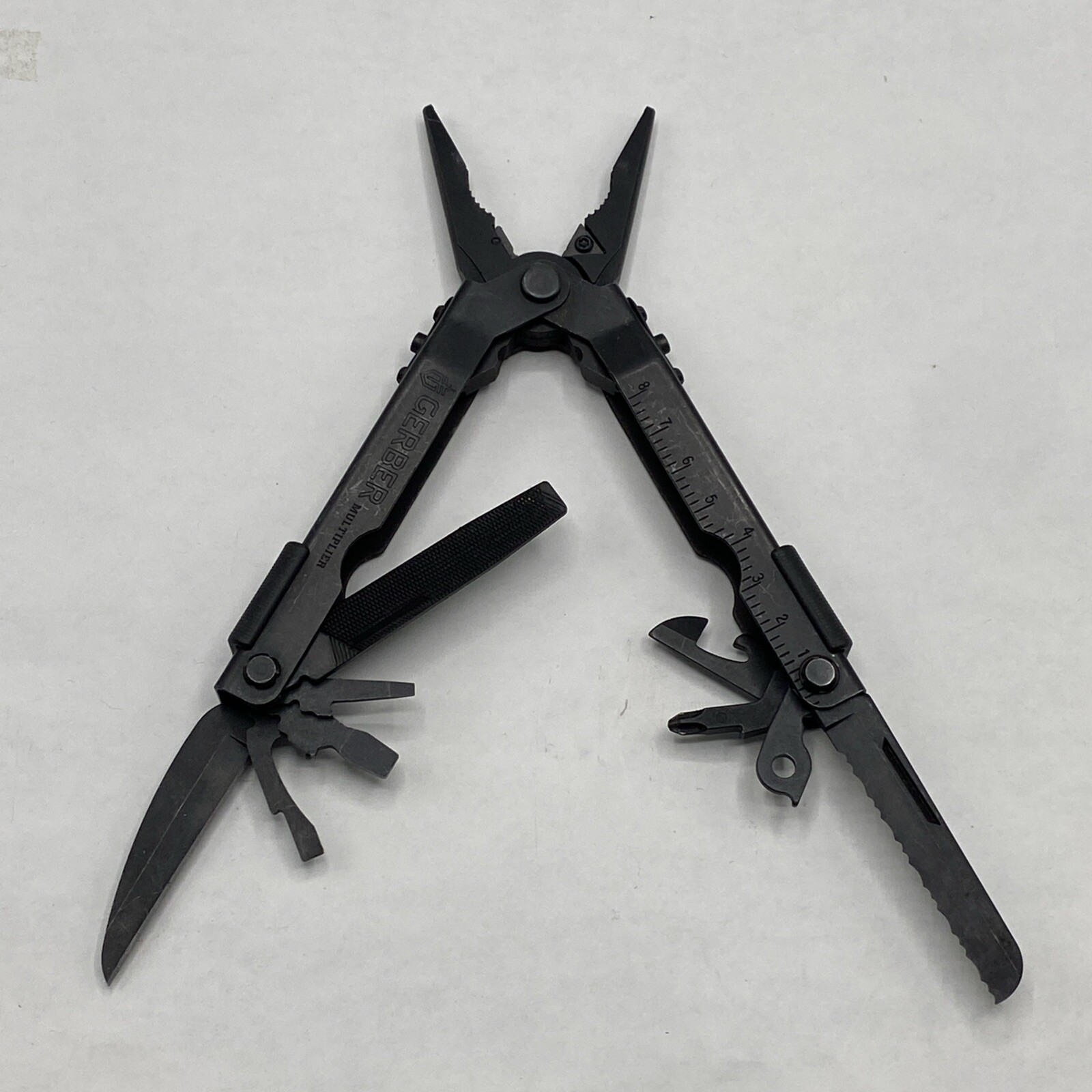 Gerber MP 600, Carbide Cutters, Needlenose – Black