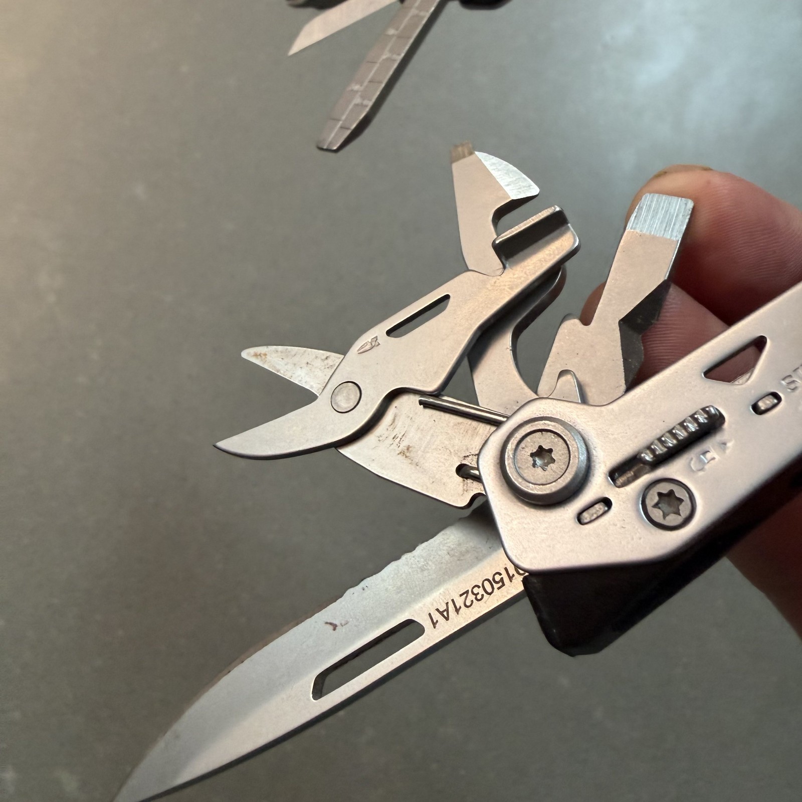 Gerber Suspension NXT Multi Tool Pliers Knife Screwdriver Stainless Steel