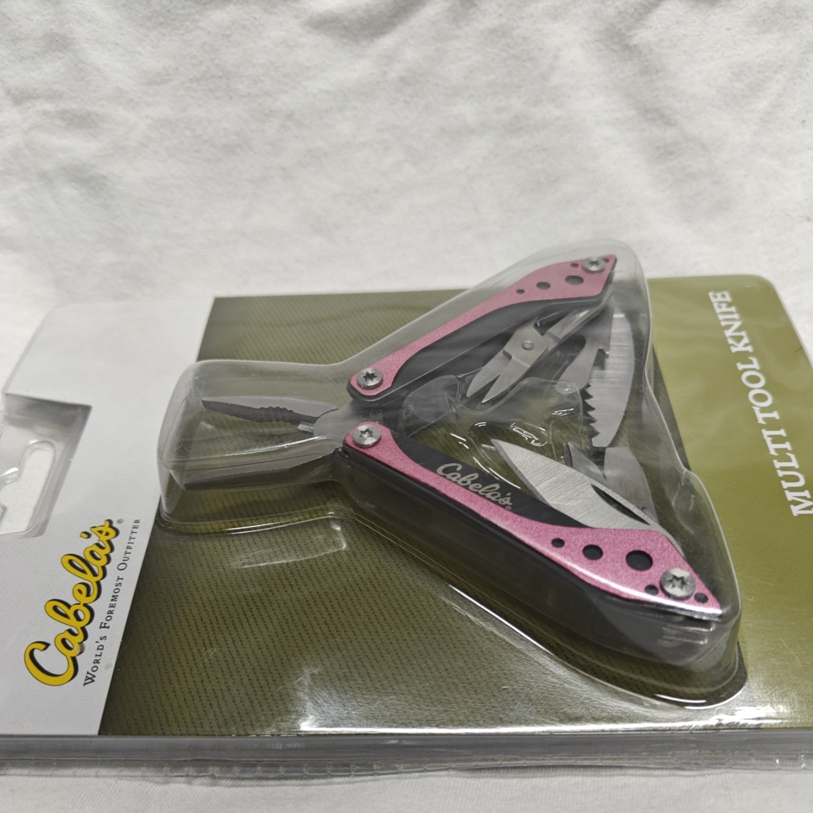 Cabela’s Multi Tool in Pink with Seven Stainless Steel Tools – Brand New