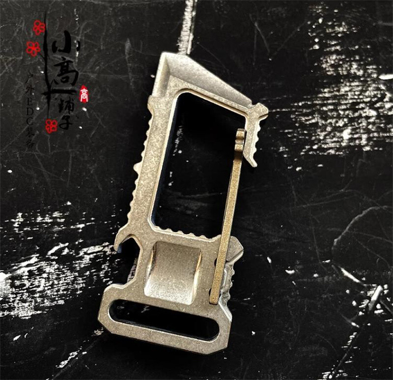 EDC Outdoor Camping Multi Tool TC4 Titanium Alloy Keychain Carabiner Crowbar NEW