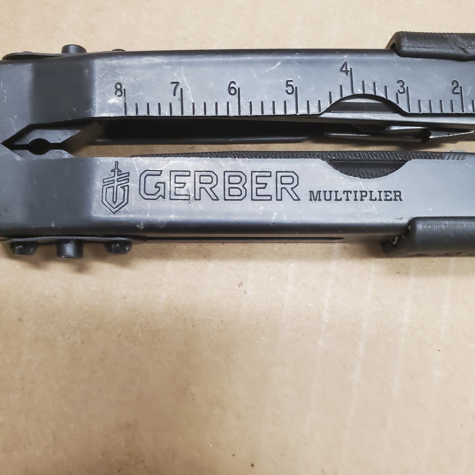 Gerber Multi-Plier Multi Tool Carbide Cutters Needlenose Pliars Multiplier