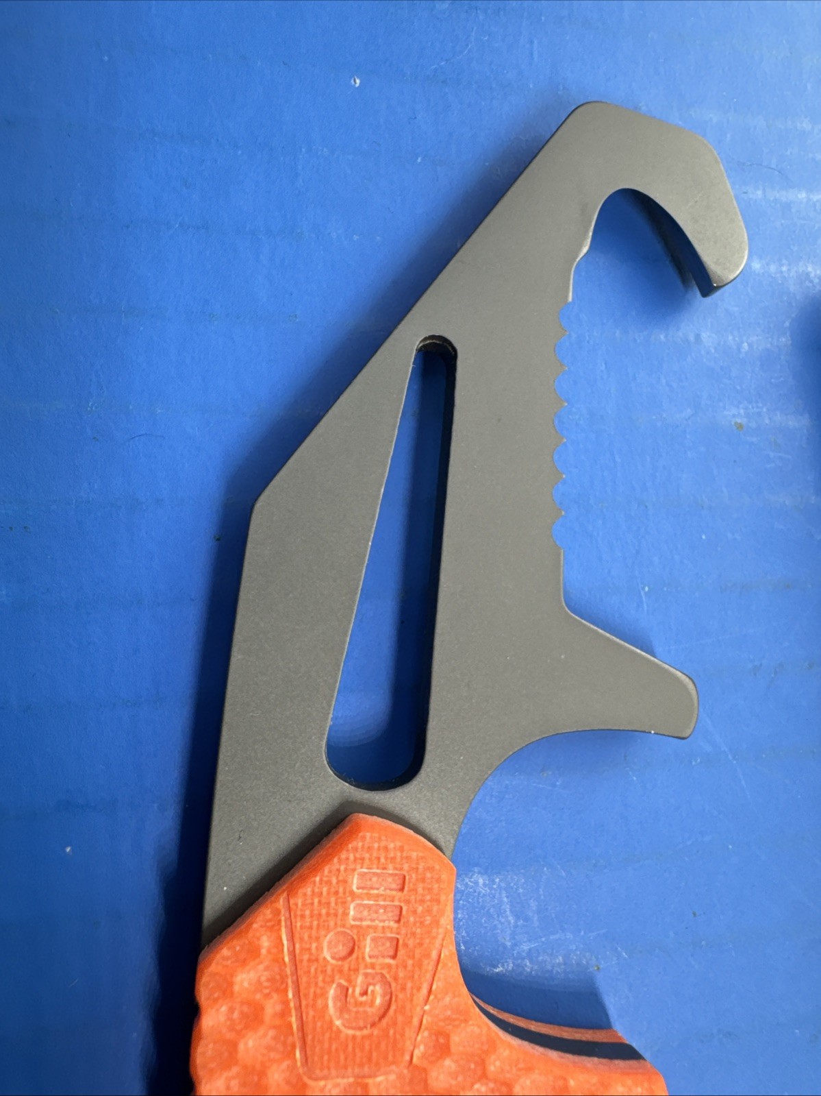 Gill Harness Rescue Tool MT-011 with Sheath