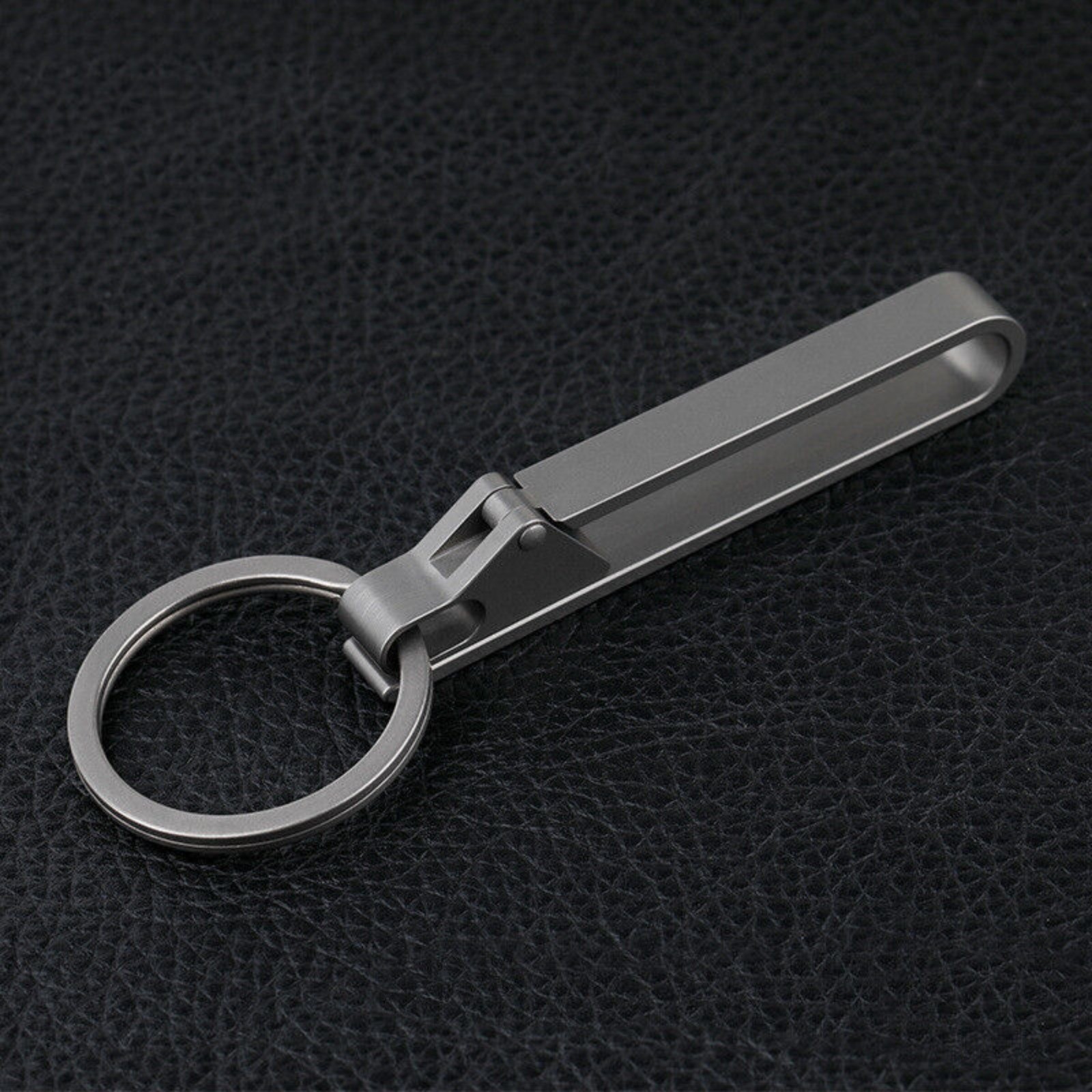 Titanium Alloy Quick Buckle Detach Belt Waist Hanging Keychain EDC Key Ring Tool