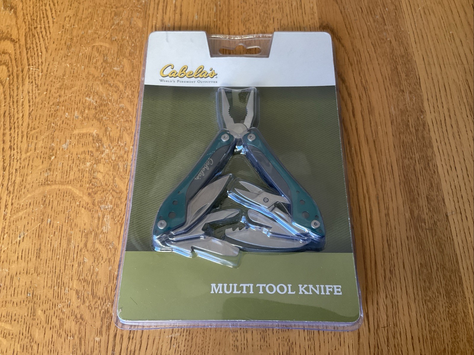 NIP Cabela’s Green 7 Multi Tool Knife With Black Case
