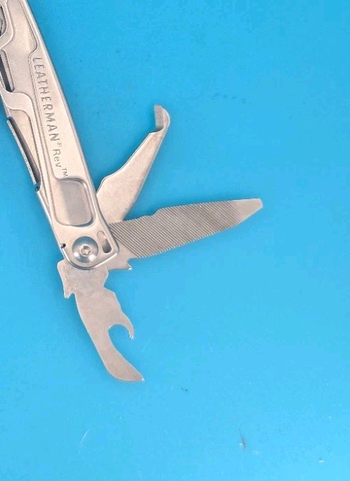 Leatherman Rev 3.8″ Multi-Tool, Stainless! *TAMA COUNTY MUTUAL*