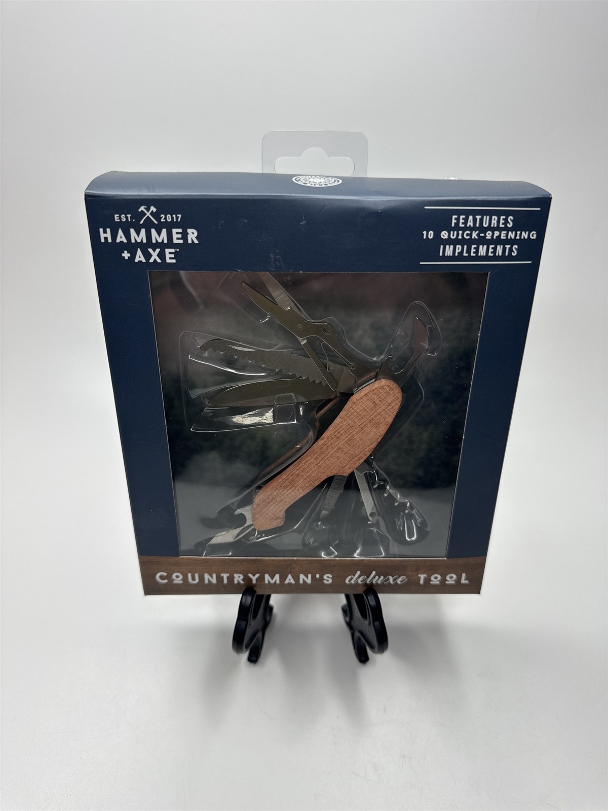 Hammer & Axe Brand Countryman’s Deluxe Tool Features 10 Quick-Opening Tools Gift