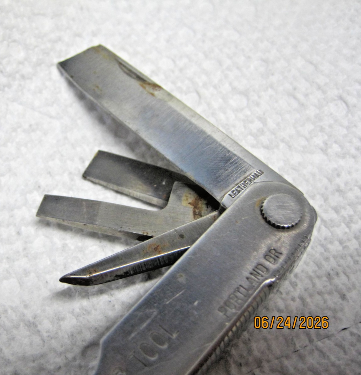 Vintage Original 4″ Leatherman Tool US REG TM 1325473 Multi-Tool Portland
