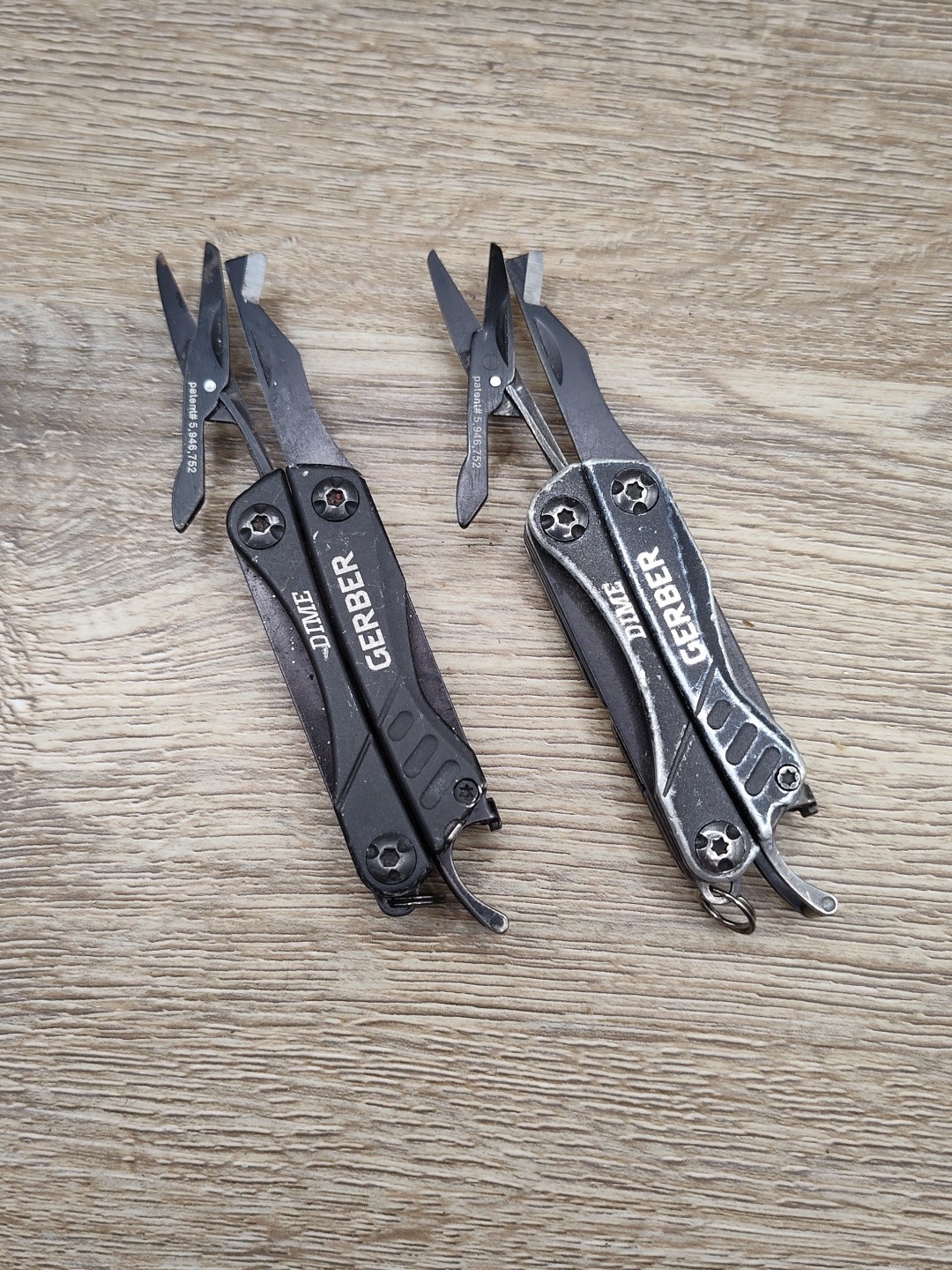 Lot U 2 Gerber Dime Multi Tool Pliers Knife Tools