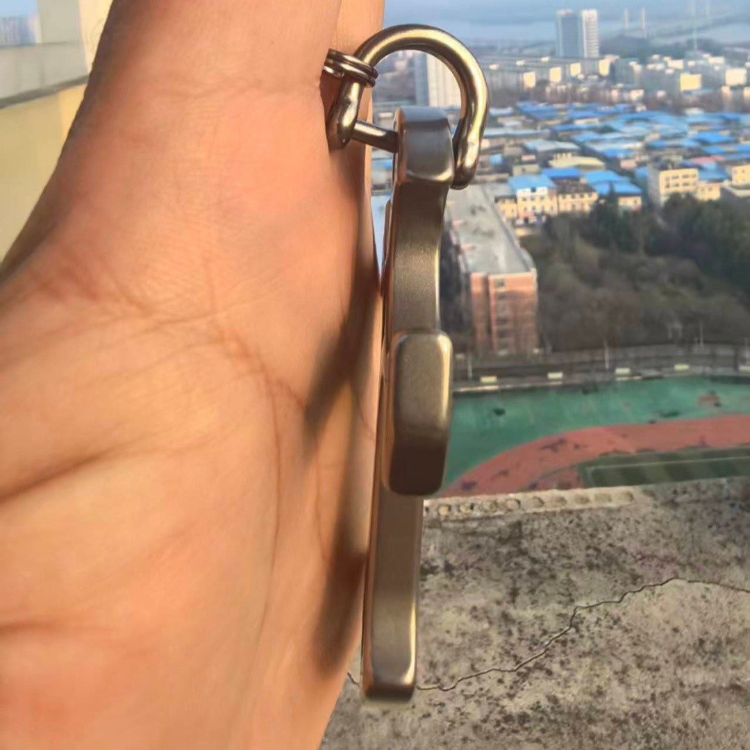 TC4 Titanium Alloy EDC Tool （Including chain+Horseshoe Buckle+Key ring）