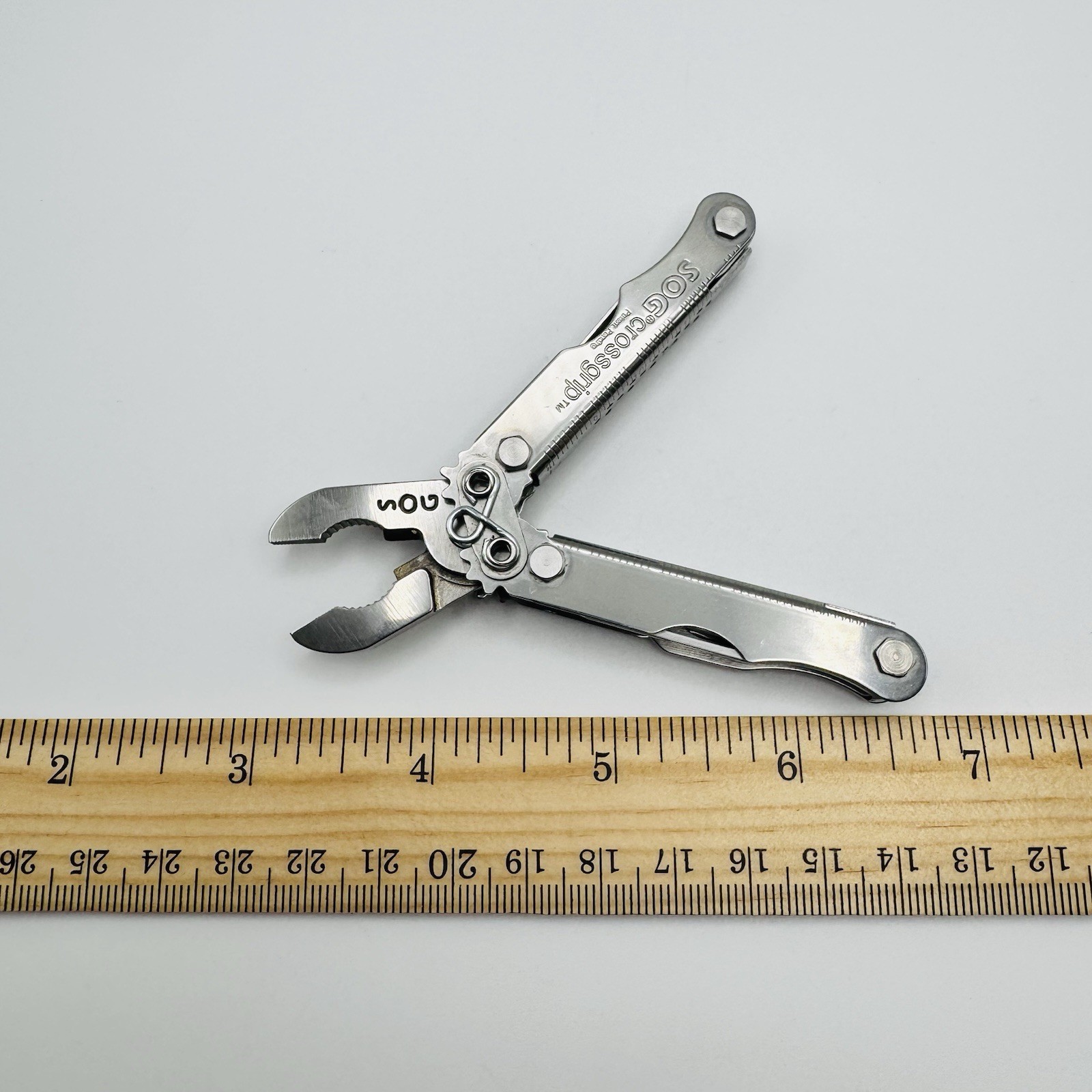 NOS SOG Crossgrip CG55-Compact-Multi-Tool-Discontinued-Pliers-Knife-File-Ruler