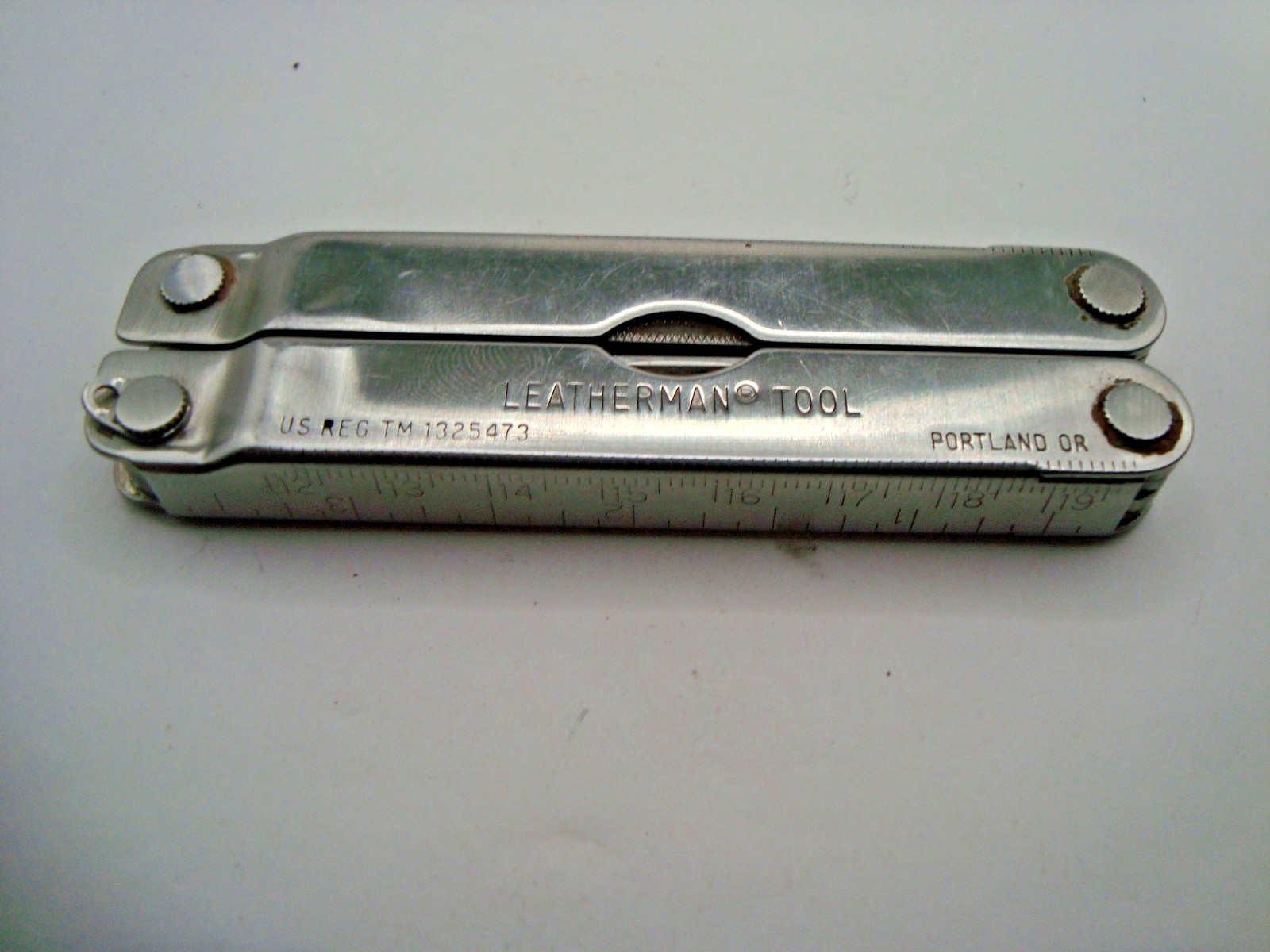 LEATHERMAN MULTI TOOL / PORTLAND OR. / USA MADE