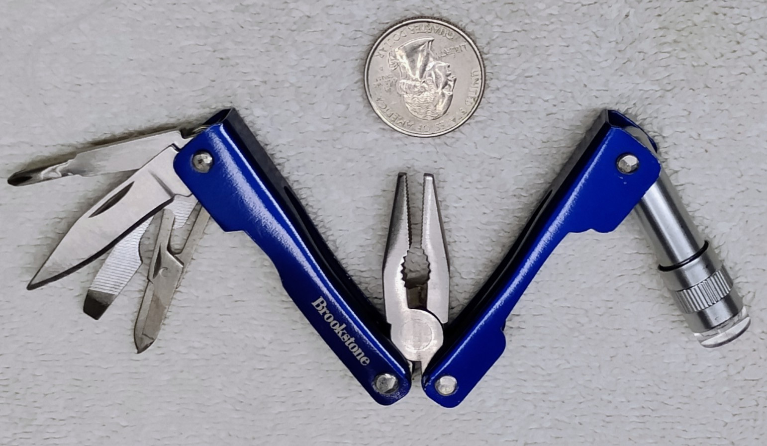 Brookstone Pocket Knife Multi 7+ Function Tool Led Light Key Compact Mini Pliers