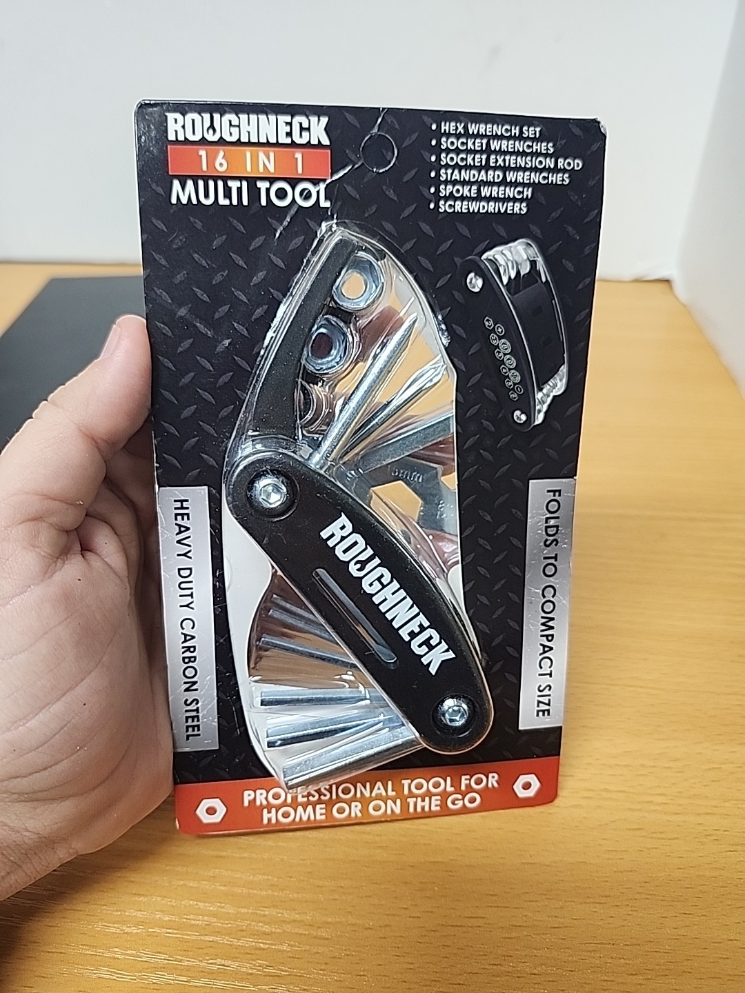 New in Package Roughneck 16-in-1 Metric MultiTool Multi Professional Tool!!