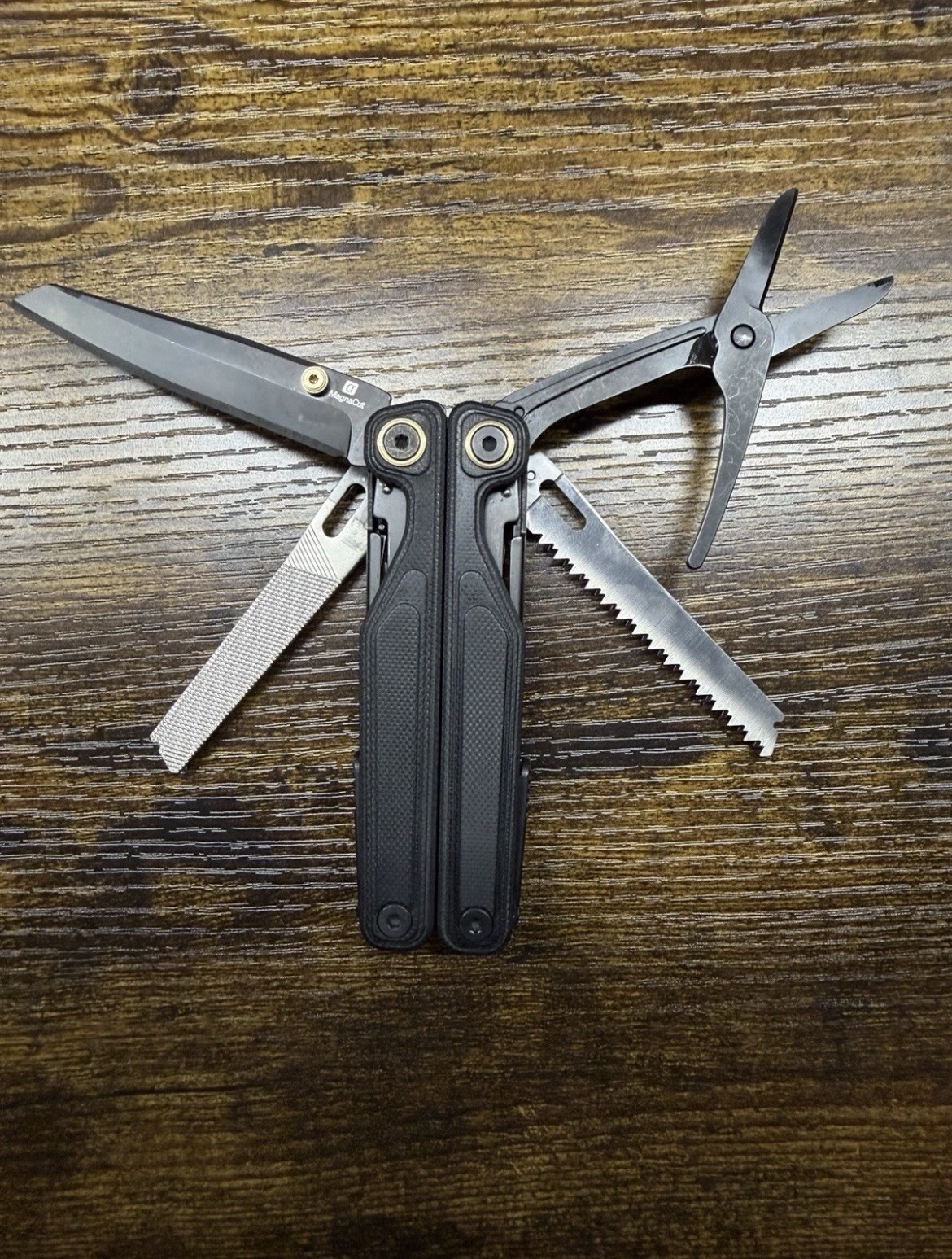 Leatherman Wave Alpha Multitool Black Obsidian New (Open Box)