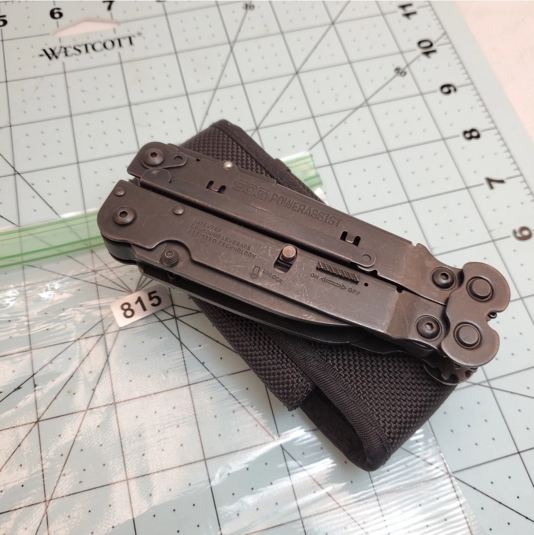 SOG POWERASSIST MULTI-TOOL BLACK POCKET MULTI-TOOL WITH CASE
