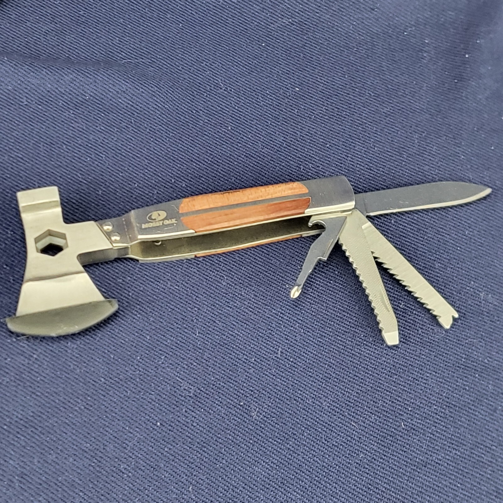 Mossy Oak Axe Head Multi Tool with Belt Case
