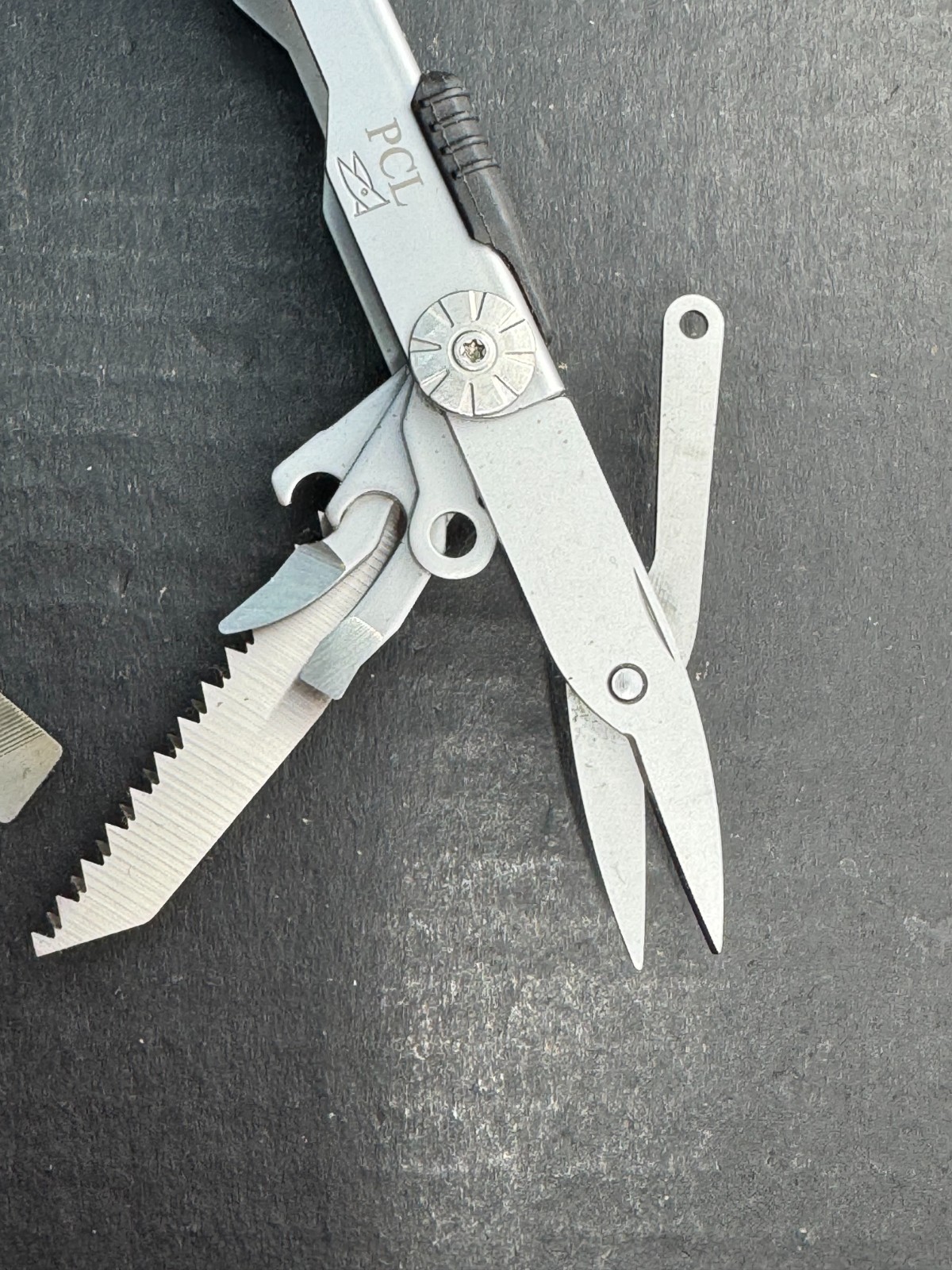 Gerber Diesel Multi Plier Multi-Tool Stainless Screwdriver Scissors Knife