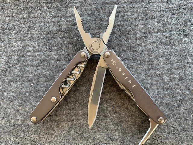 NWOT Leatherman Juice CS4