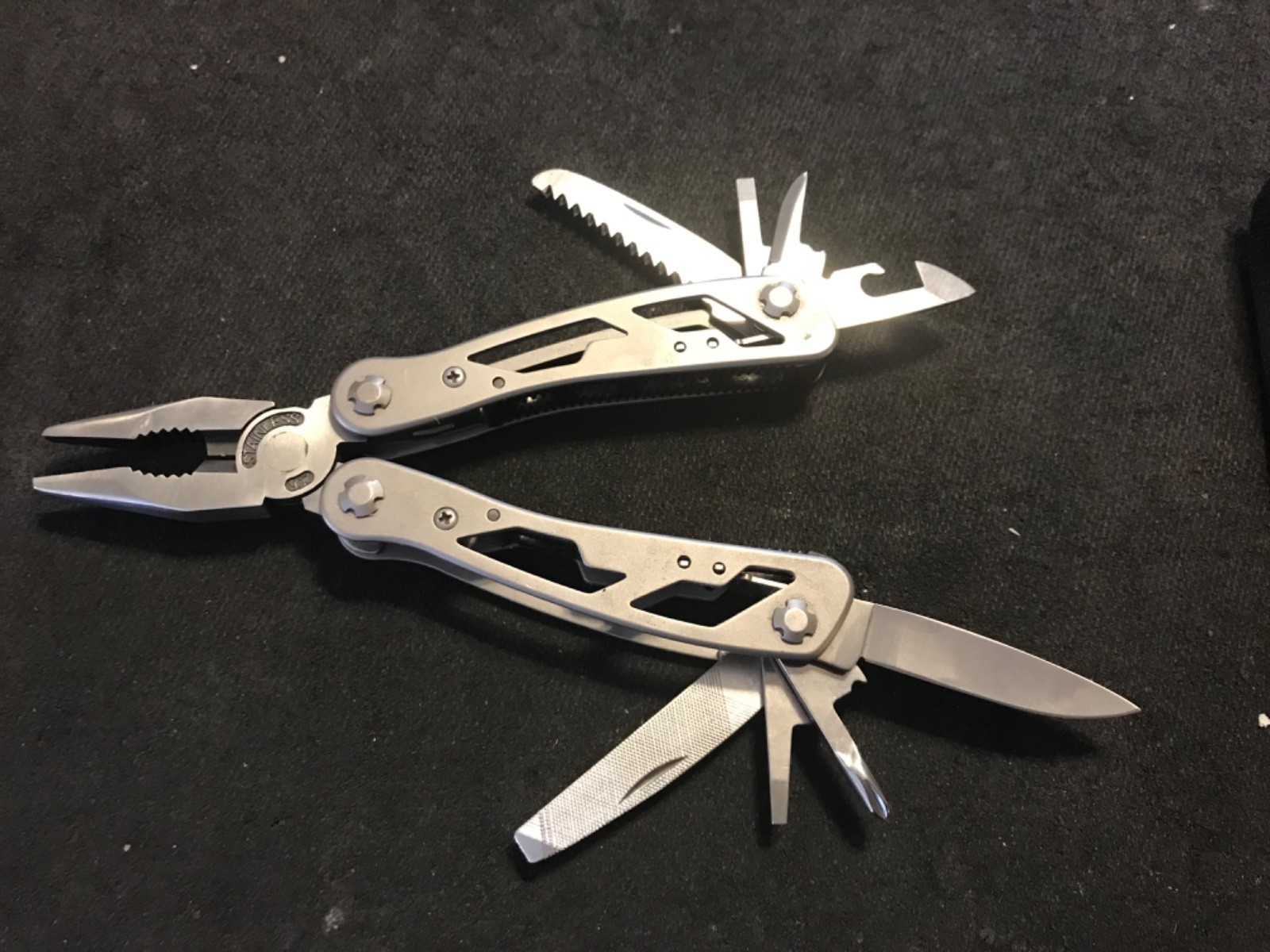 Stanley Tools 12-in-1 Multi-Tools Leatherman Style Plier Set w/ Sheath Case