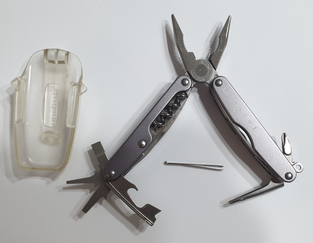 🔥🔥🔥 Leatherman Juice Pro Polycarbonate Case 23 Tools Ltd Ed Costco Mint Rare