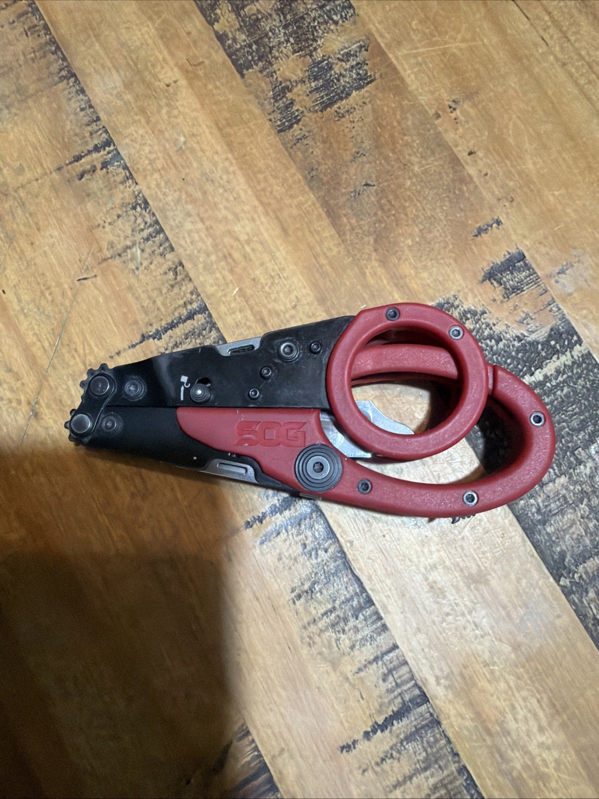 SOG Medical Multi Tool