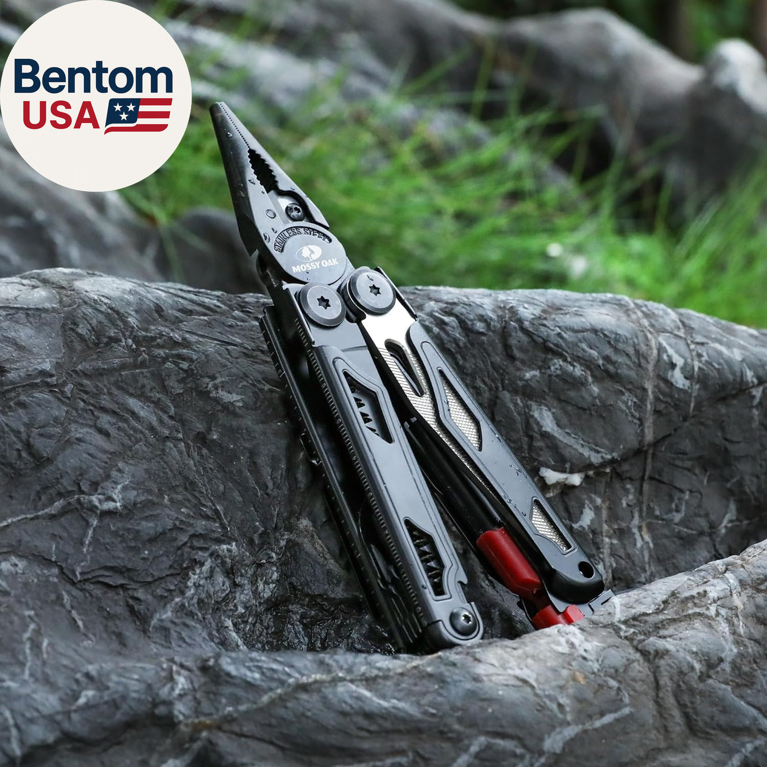 MOSSY OAK Multitool, 19-In-1 Stainless Steel Multi Tool Pliers, Survival Tools w