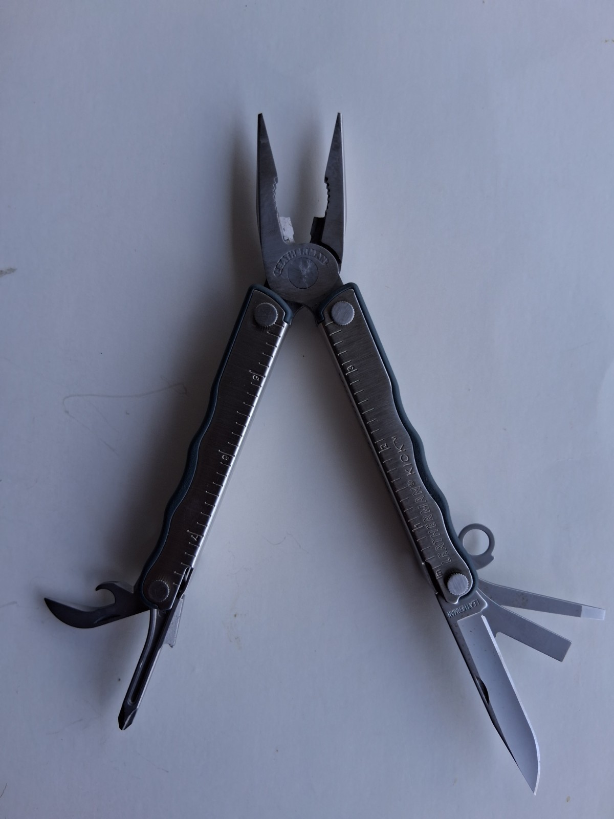 Leatherman Kick Multi-Tool USA Great shape W / Leather case