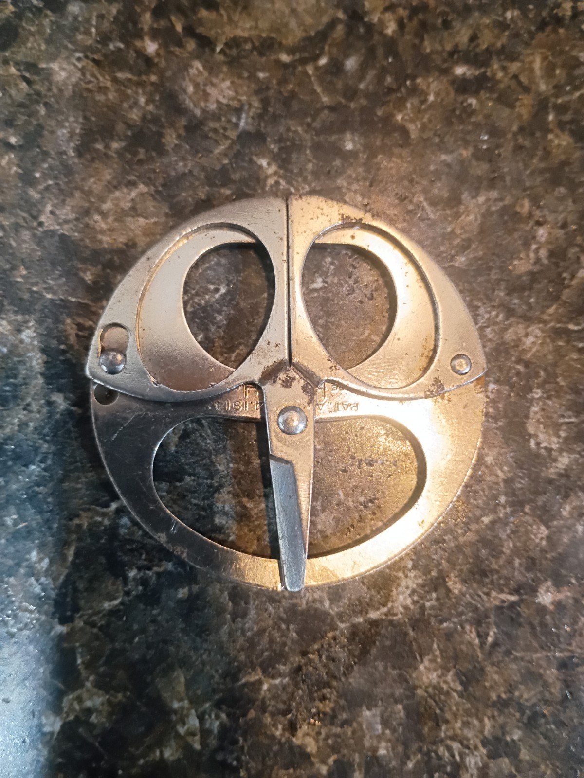 Antique Hesuah Folding Multi Tool Scissors Germany Pat: 1914 Puzzle Magic Disc.