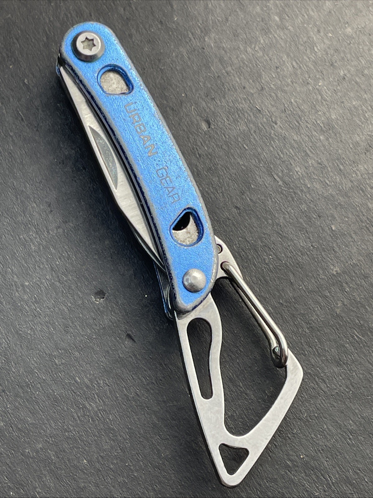 Urban Gear Mini Multitool – Versatile Pocket Tool