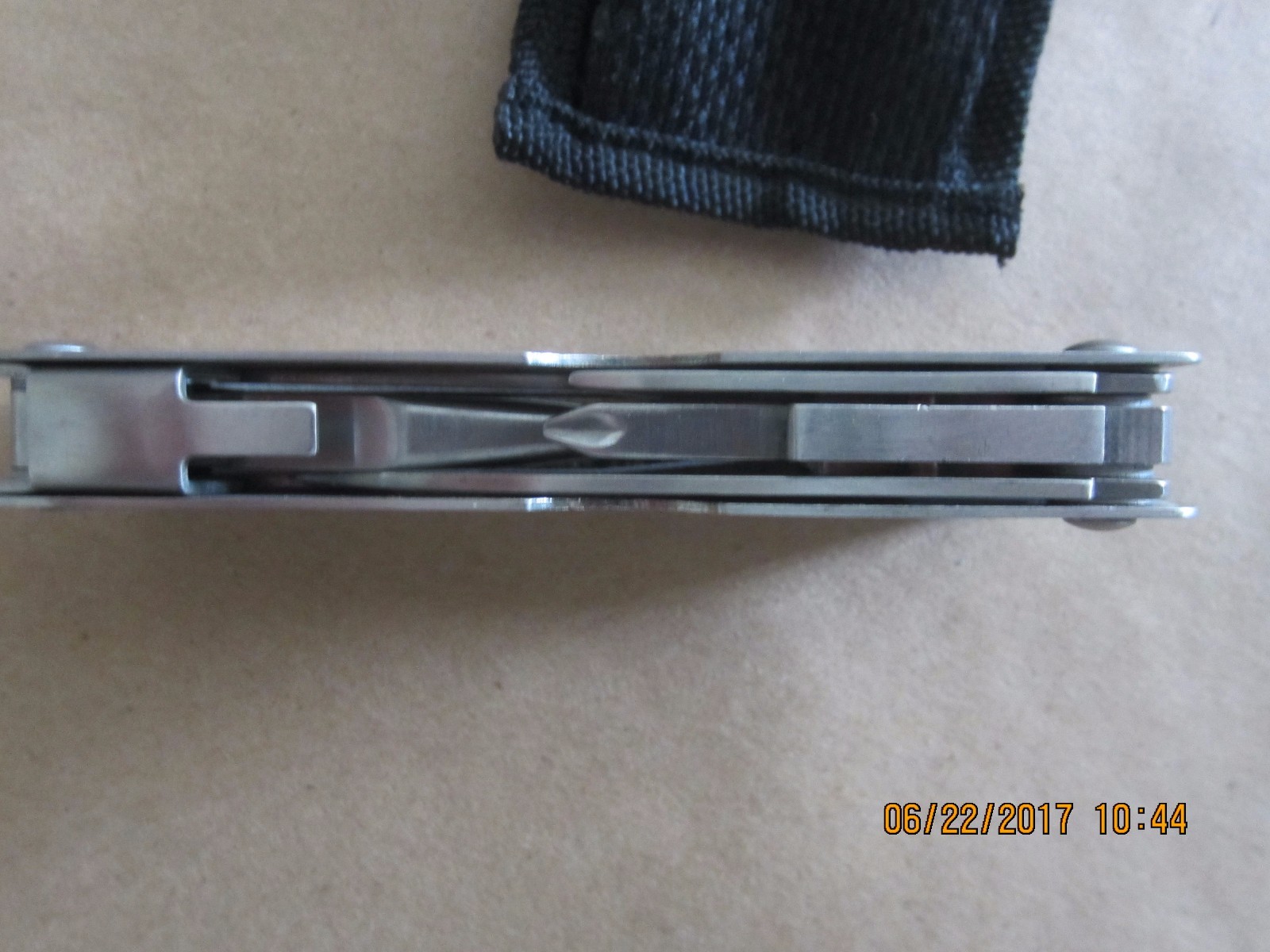 Winchester Multi Tool -Pliers ScrewDrivers Opener File Knives Etc w/ Sheath