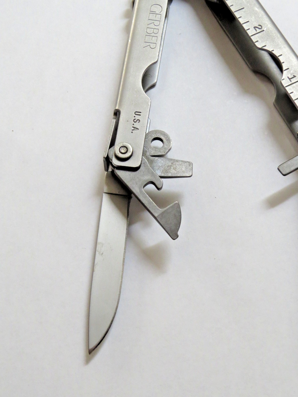 Vintage Stainless Gerber MP600 Blunt Nose Multi Plier Folding Tool No Plastic
