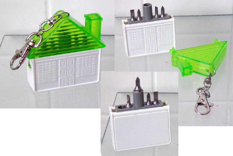 Keychain w/ Mini House Tool Set Flathead & Phillips head Screwdrivers