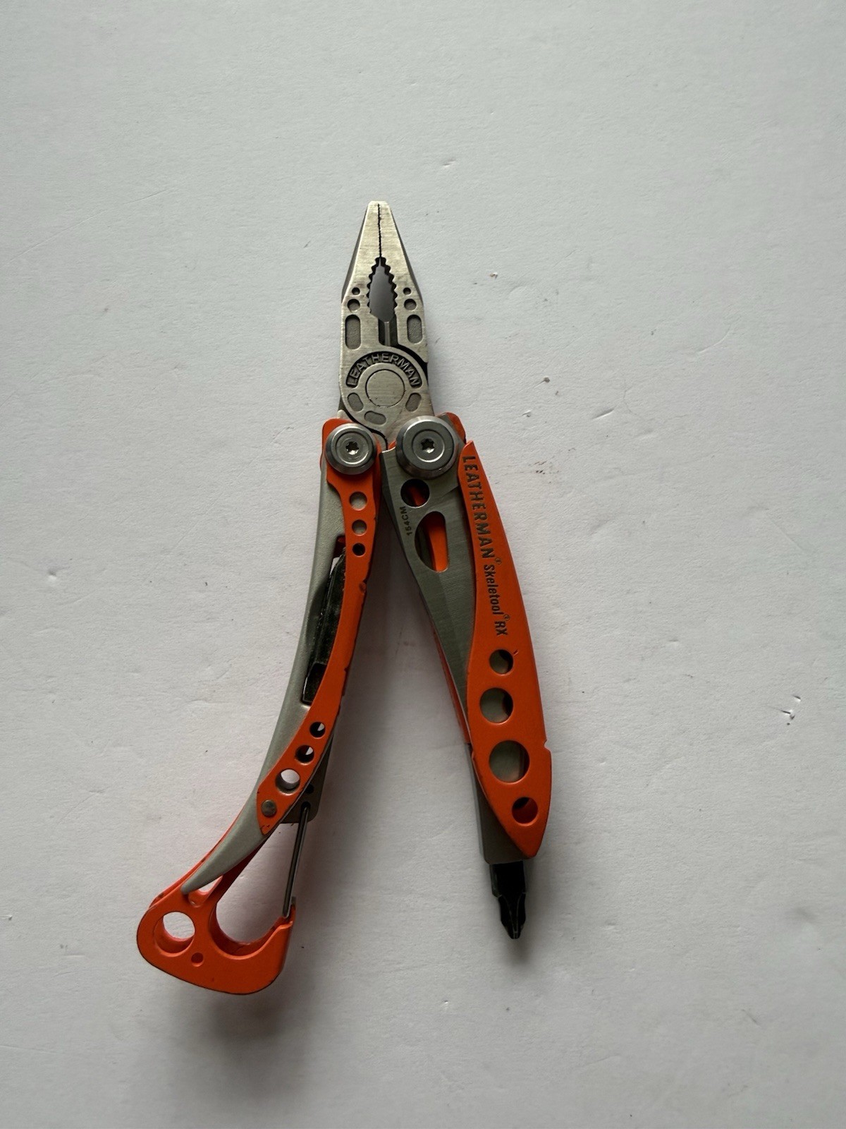 AUTHENTIC LEATHERMAN SKELETOOL RX RESCUE ORANGE