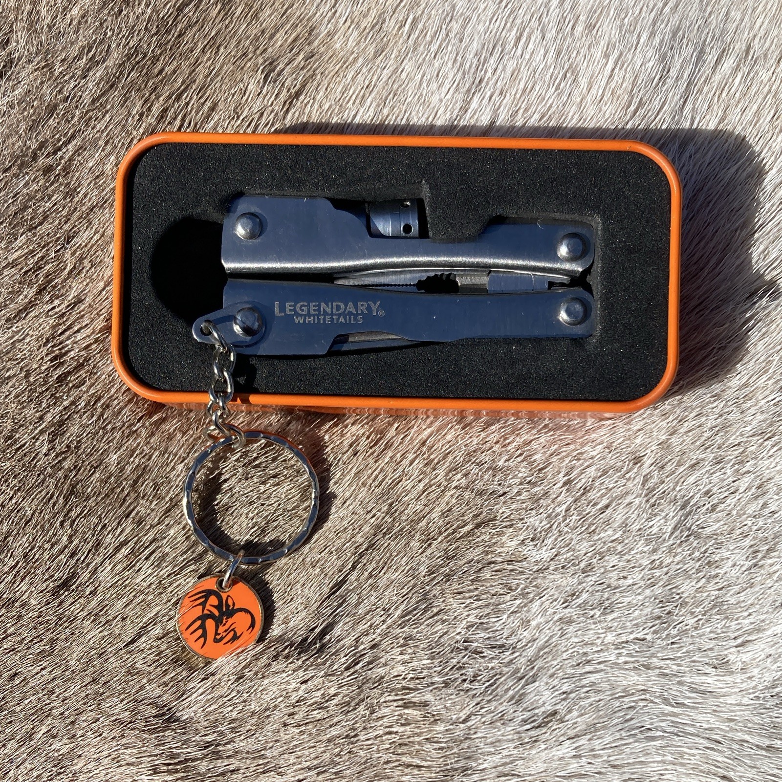 Legendary Whitetails Multi-Tool Keychain, 6 Tools, Silver Metal