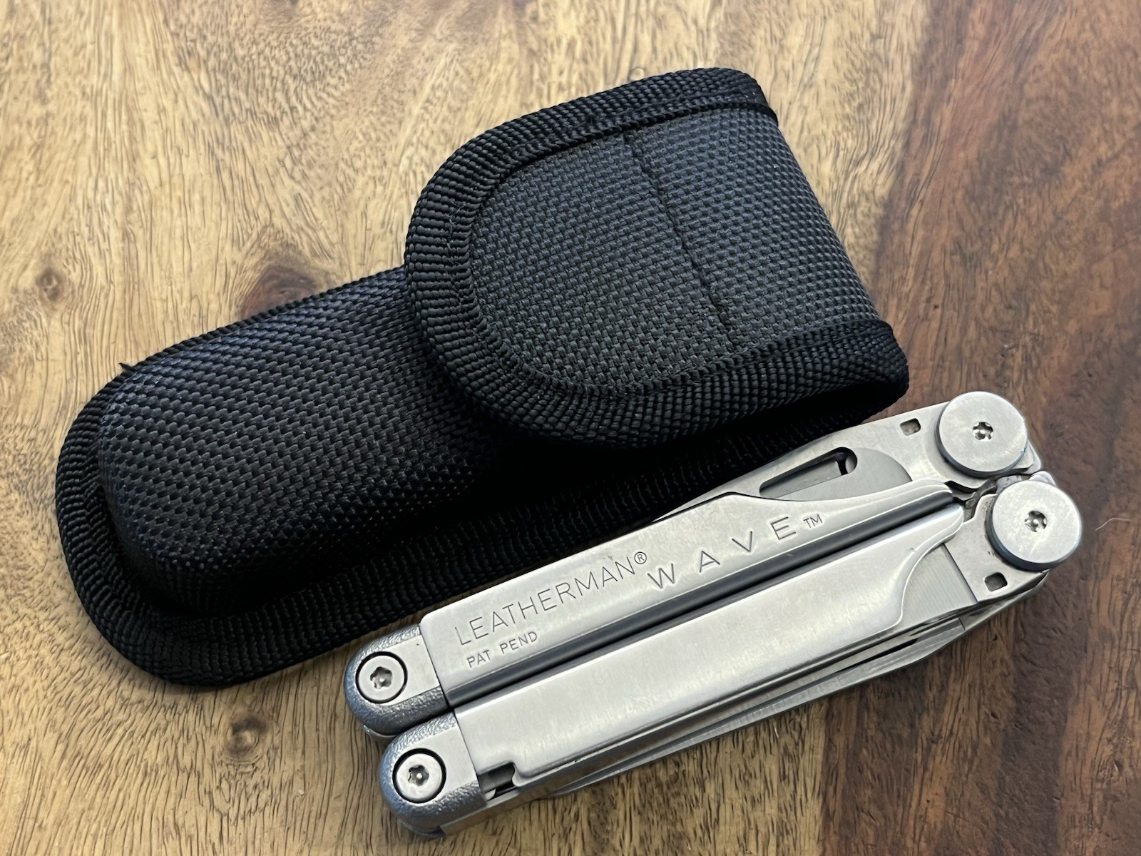 Retired 2000 Original Leatherman Wave w/New Sheath SUPER NICE!! TSA Confiscated