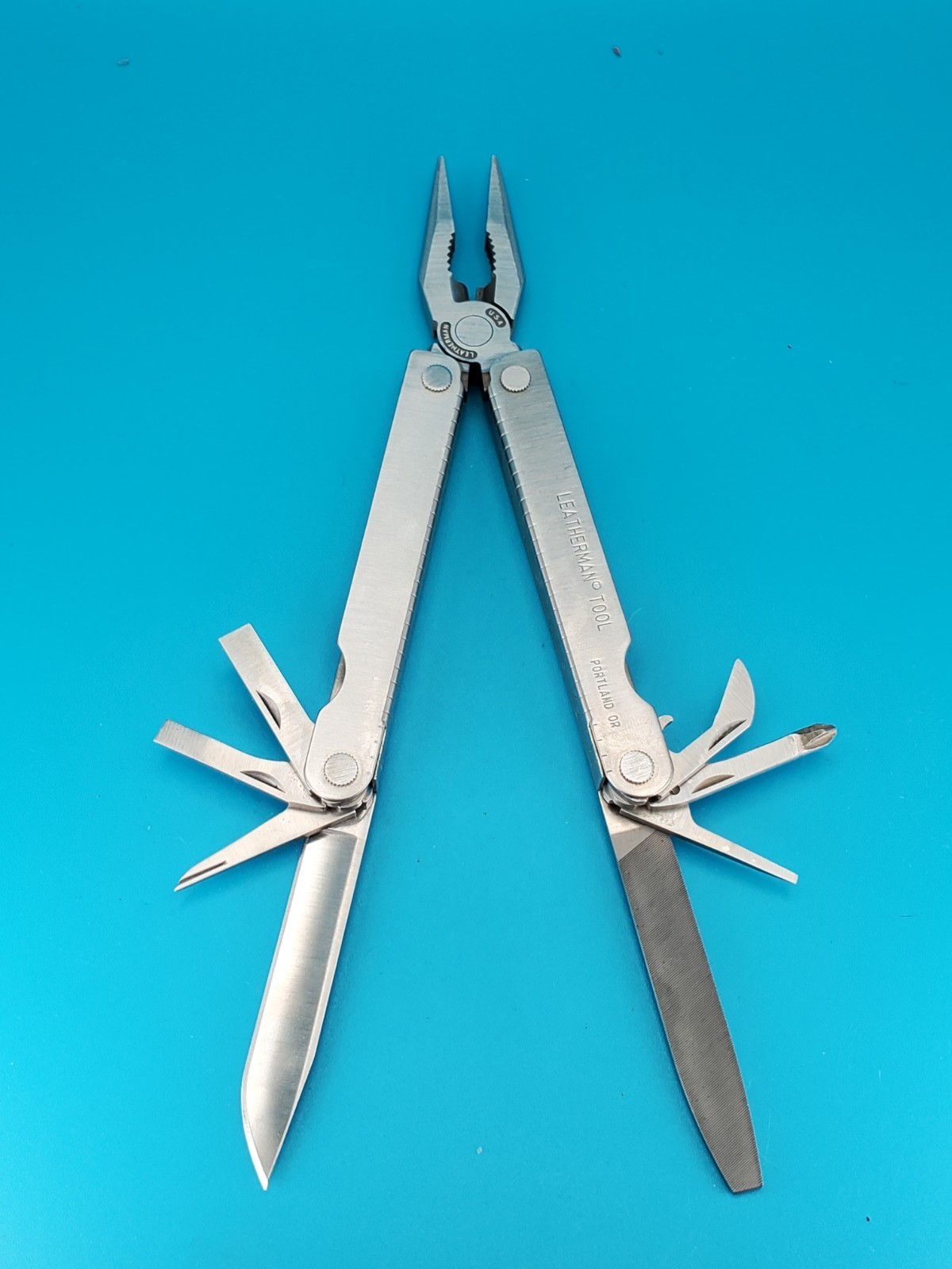 Leatherman PST Multi Tool! 03/00 date stamp! Fast Shipping! With Sheath!