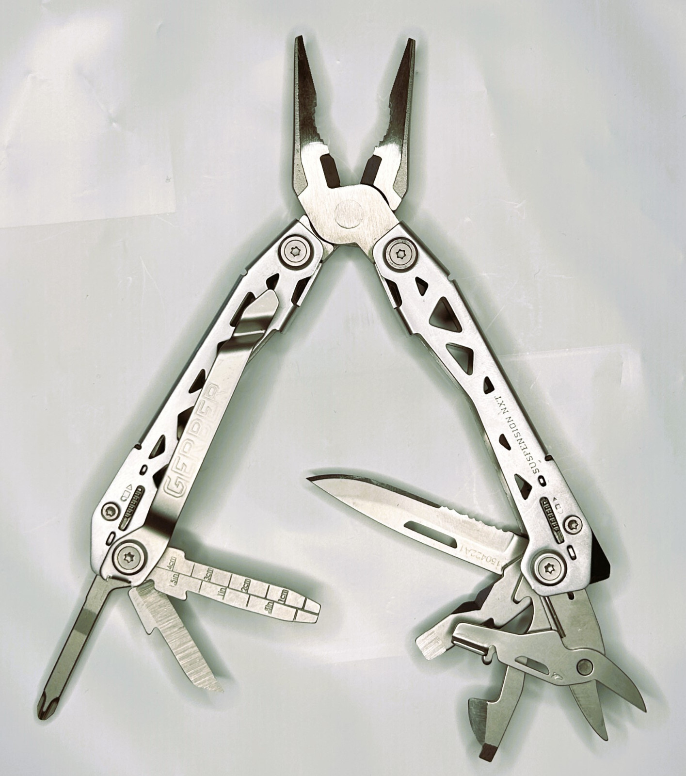 GERBER Suspension NXT Multi-Tool with Pocket Clip and 15 Funct